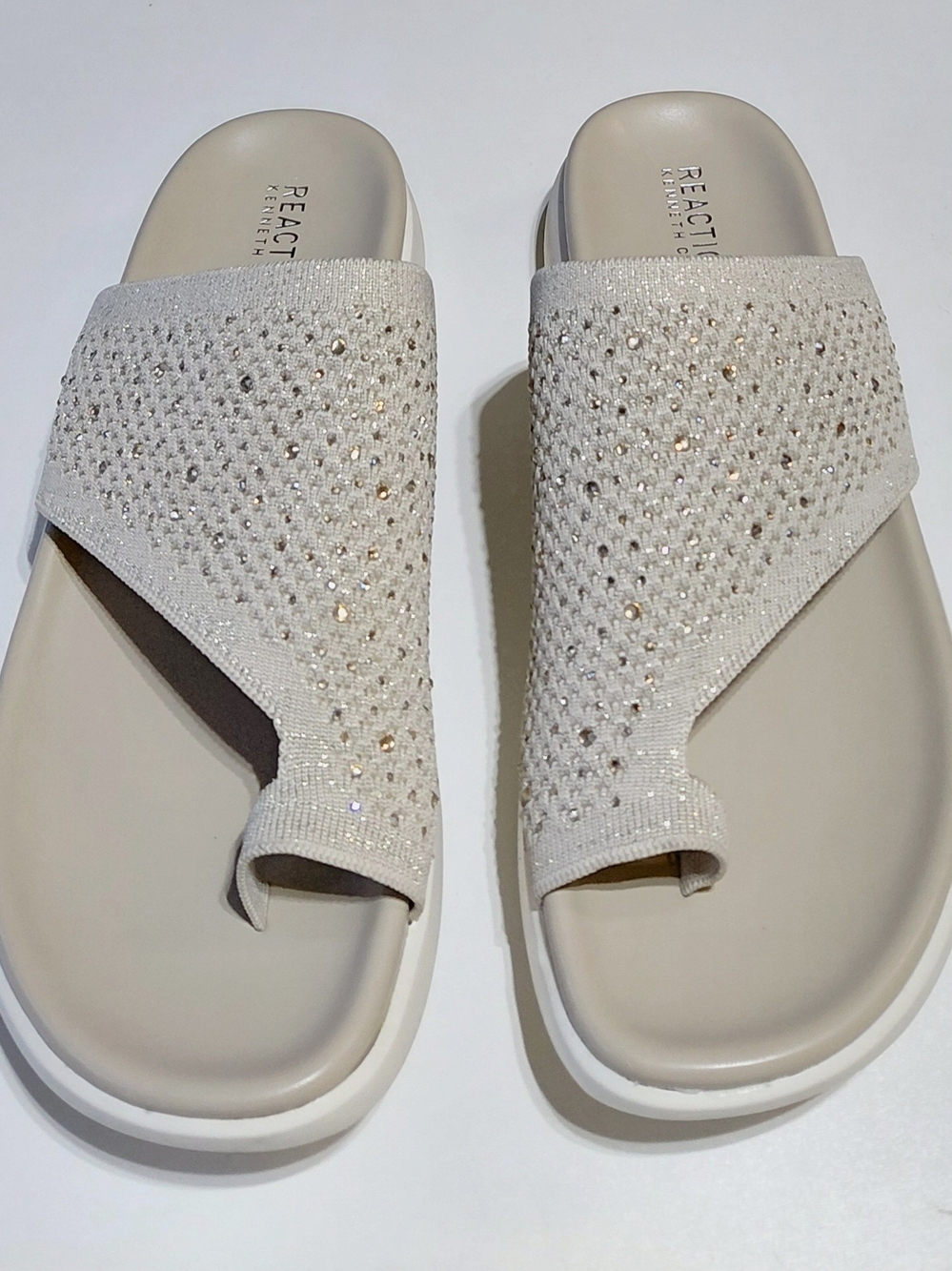 KENNETH COLE REACTION Women's Teffi Knit Round Toe Flat Sandals Size 9.5